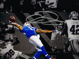 Odell Beckham Autographed NY Giants 8x10 The Catch B&W Photo- JSA Authenticated