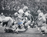 Paul Hornung Autographed Green Bay 16x20 B&W Running- JSA Witness Authenticated
