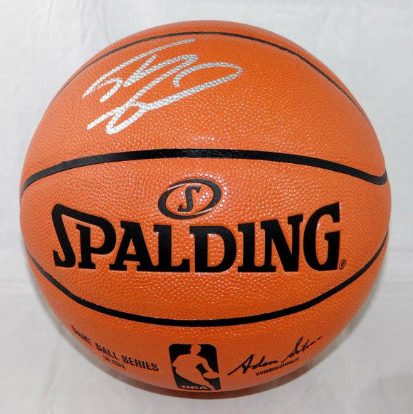 Shaquille O'Neal Autographed Official NBA Spalding Basketball - Beckett Auth