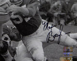Maxie Baughan Autographed Eagles 8x10 B&W Photo- Jersey Source Auth