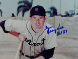 George Kell Autographed Detroit Tigers 8x10 Kneeling Photo W/ HOF- JSA Auth *Blue