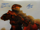 Steve Downes Autographed Halo Master Chief 16x20 Photo- Beckett Auth *Blue