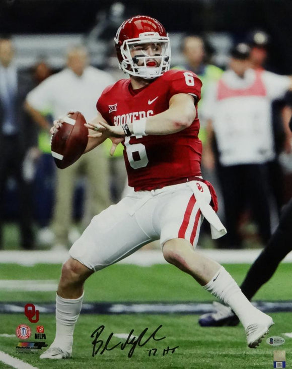 Baker Mayfield HT Signed Oklahoma Sooners 16x20 About to Pass PF Photo- Beckett Auth