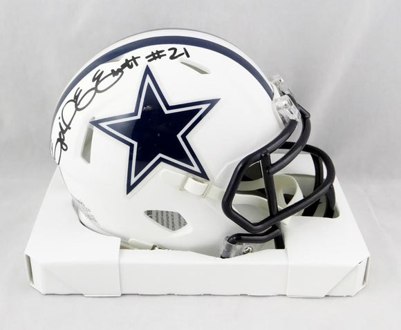 Ezekiel Elliott Autographed Dallas Cowboys Matte White Mini Helmet - Beckett Auth *Black