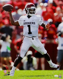 Kyler Murray Autographed Oklahoma Sooners 16x20 About to Pass PF - Beckett Auth Image 1
