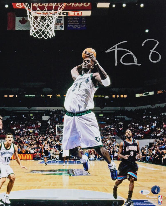 Kevin Garnett Autographed Timberwolves 16x20 FP Dunking White Jersey Photo - Beckett W Auth *Silver