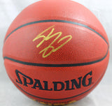 Shaquille O'Neal Autographed Official NBA Spalding Basketball - Beckett Auth *Gold