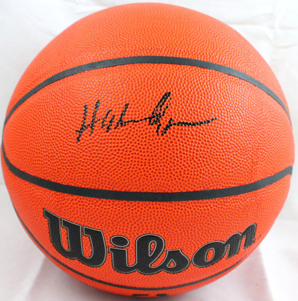 Hakeem Olajuwon Autographed Wilson NBA Basketball - JSA Witnessed *Black