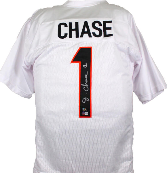 Ja'Marr Chase Autographed White Pro Style Jersey-Beckett W Hologram *Silver Image 1