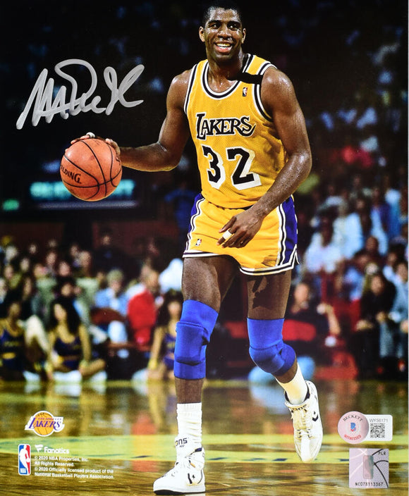 Magic Johnson Autographed Lakers 8x10 Smile Photo- Beckett W Hologram *Silver Image 1