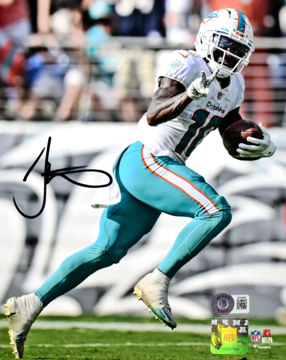 Tyreek Hill Autographed Miami Dolphins 8X10 Peace Photo- Beckett W Hologram *Black Image 1
