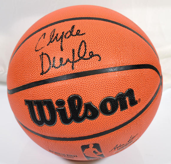 Clyde Drexler Autographed Wilson NBA Basketball - Beckett W Hologram *Black Image 1