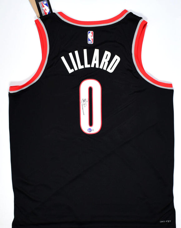 Damian Lillard Autographed Portland Trail Blazers Nike Swingman Icon Edition Jersey - Beckett W Hologram *Black Image 1
