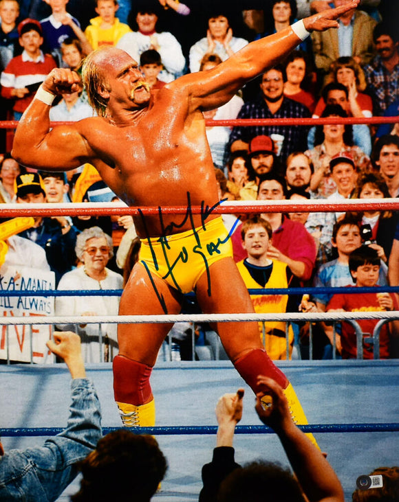 Hulk Hogan Autographed 16x20 Flex Photo -Beckett Hologram *Blue *Middle Image 1